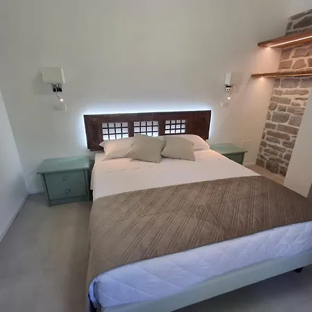 Biserno Apartment Santa Sofia